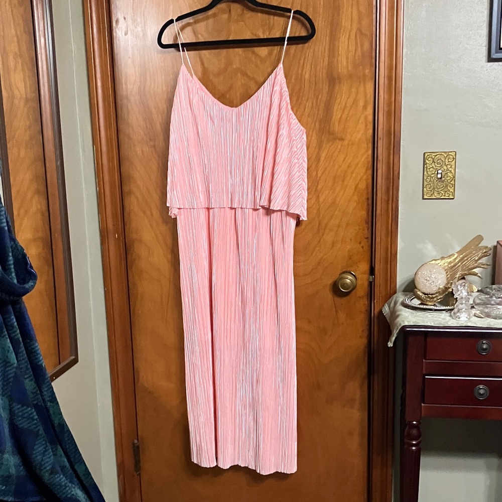 Attention Strapless peach dress